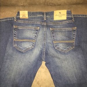 NEW!!! Size 9/10 Abercrombie kids Jeans (boys)